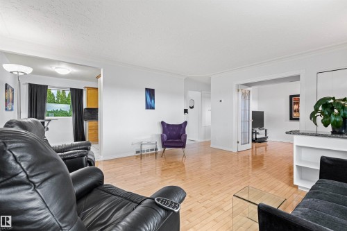8707 69 Avenue, Edmonton, AB 