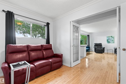 8707 69 Avenue, Edmonton, AB 