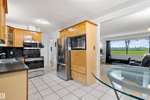 8707 69 Avenue, Edmonton, AB 