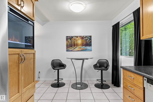 8707 69 Avenue, Edmonton, AB 