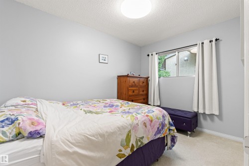 8707 69 Avenue, Edmonton, AB 