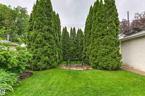 8707 69 Avenue, Edmonton, AB 