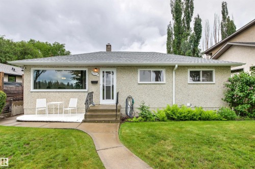 8707 69 Avenue, Edmonton, AB 