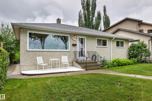 8707 69 Avenue, Edmonton, AB 
