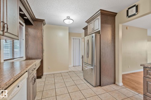 18605 86A Avenue, Edmonton, AB 