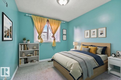 18605 86A Avenue, Edmonton, AB 