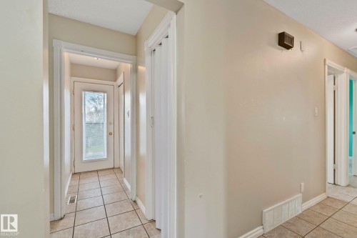 18605 86A Avenue, Edmonton, AB 