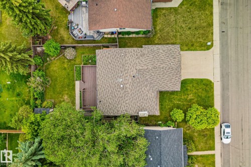 18605 86A Avenue, Edmonton, AB 