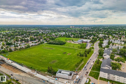 18605 86A Avenue, Edmonton, AB 