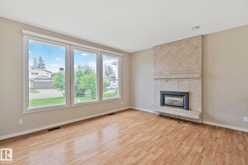 18605 86A Avenue, Edmonton, AB 
