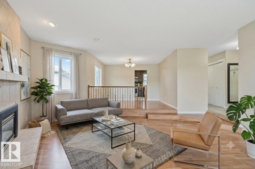 18605 86A Avenue, Edmonton, AB 
