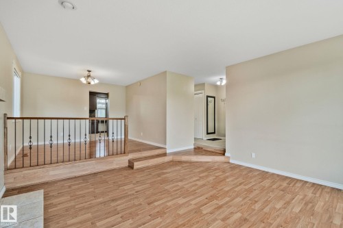 18605 86A Avenue, Edmonton, AB 