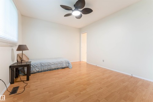 60 Fenwick Crescent, St. Albert, AB 