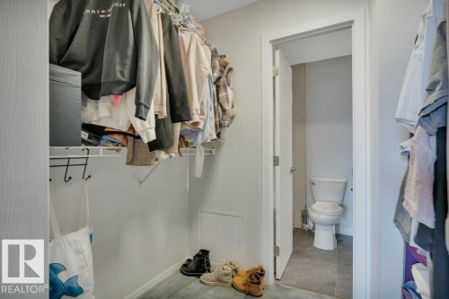 2336 151 Avenue, Edmonton, AB - Indoor With Storage