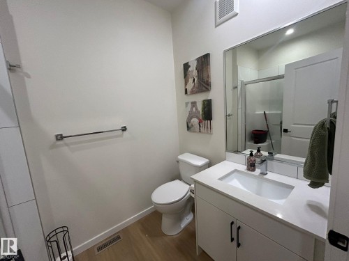 2152 52 Street, Edmonton, AB 
