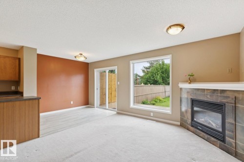 16014 90 Street, Edmonton, AB 