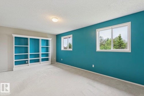 16014 90 Street, Edmonton, AB 