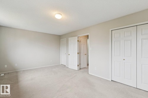 16014 90 Street, Edmonton, AB 