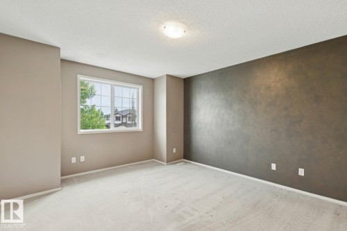 16014 90 Street, Edmonton, AB 