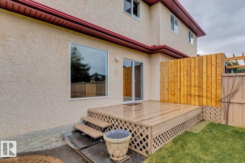 16014 90 Street, Edmonton, AB 
