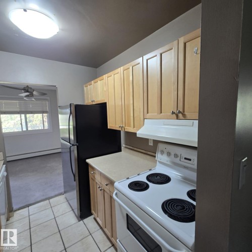 14825 51 Avenue, Edmonton, AB 