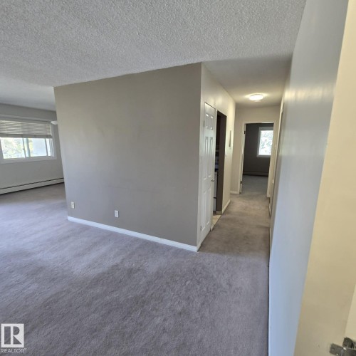 14825 51 Avenue, Edmonton, AB 