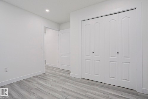4716 207 Street, Edmonton, AB 