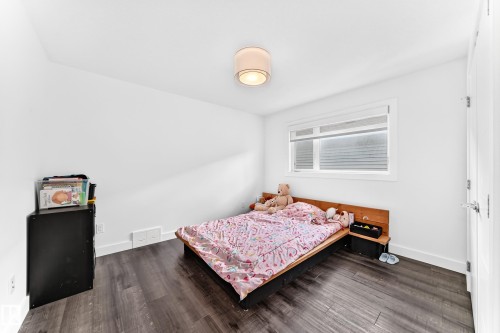 793 Windermere Wynd, Edmonton, AB 