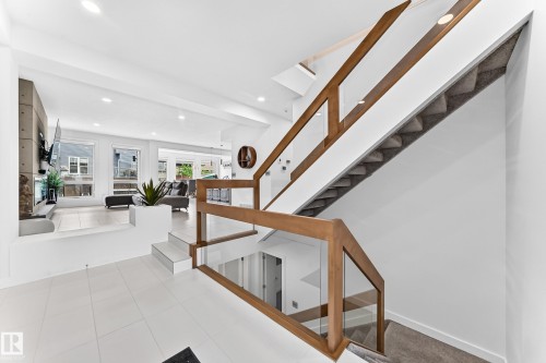 793 Windermere Wynd, Edmonton, AB 