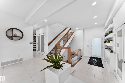 793 Windermere Wynd, Edmonton, AB 