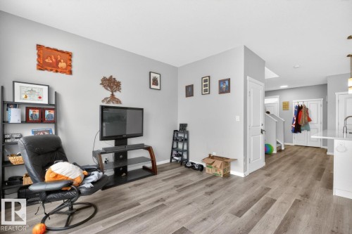 2514 151A Avenue, Edmonton, AB 