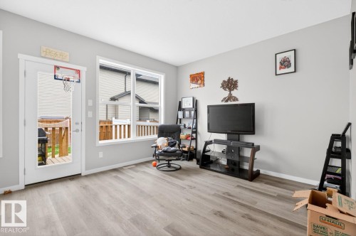 2514 151A Avenue, Edmonton, AB 