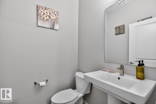 2514 151A Avenue, Edmonton, AB 