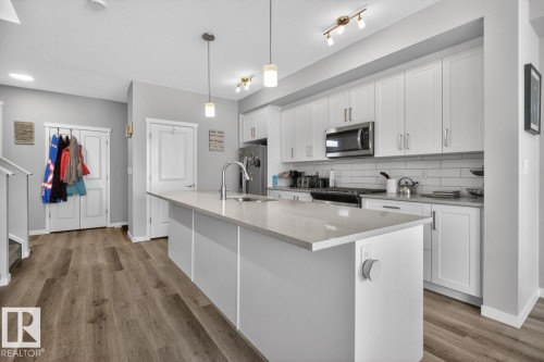 2514 151A Avenue, Edmonton, AB 
