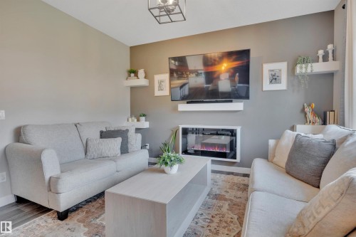 3808 45 Avenue, Beaumont, AB 
