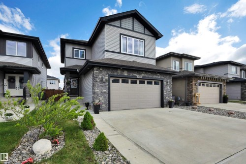 3808 45 Avenue  Beaumont, AB T4X 2W9