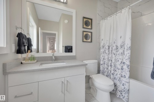 3808 45 Avenue, Beaumont, AB 