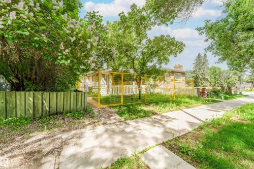 11944 68 Street, Edmonton, AB 