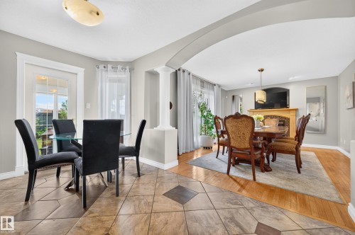 325 Cutts Court, Edmonton, AB 