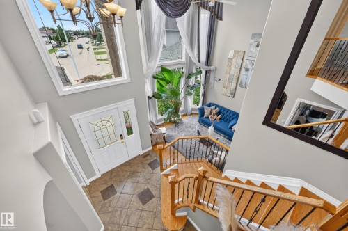 325 Cutts Court, Edmonton, AB 