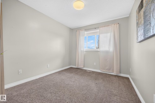 325 Cutts Court, Edmonton, AB 