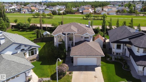 325 Cutts Court, Edmonton, AB 
