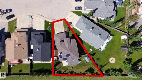 325 Cutts Court, Edmonton, AB 