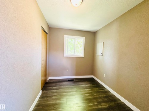2 4306 47 Street, Wetaskiwin, AB 