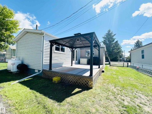 2 4306 47 Street, Wetaskiwin, AB 