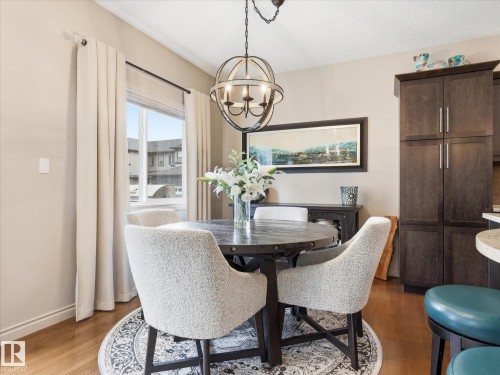 112 89 Rue Monette, Beaumont, AB - Indoor Photo Showing Dining Room