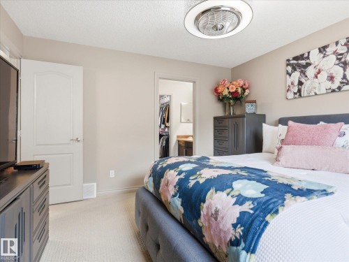 112 89 Rue Monette, Beaumont, AB - Indoor Photo Showing Bedroom