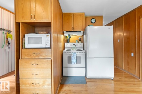608 17 Avenue, Cold Lake, AB 