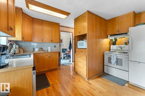 608 17 Avenue, Cold Lake, AB 