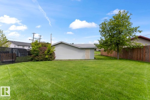 608 17 Avenue, Cold Lake, AB 